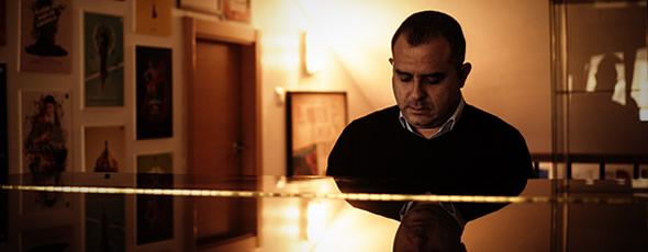 Rivas Domíguez componiendo Rivas Domíguez componiendo